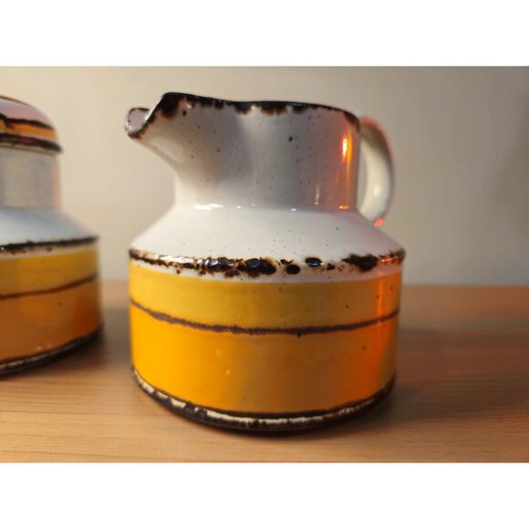 Stonehenge England Creamer & Canister Set – Yellow Band Mid Century 1970s - Picture 7 of 7
